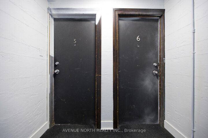 Property Photo:  180 Clarence Street 6  ON K1N 5P8 