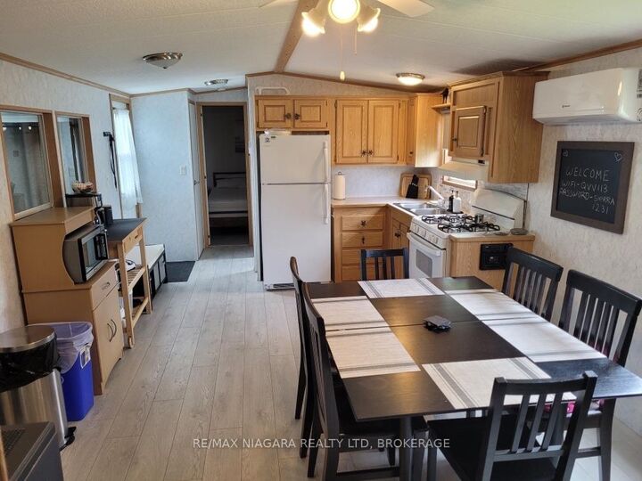 Property Photo:  113 Quarry View Village N/A  ON L0S 1R0 