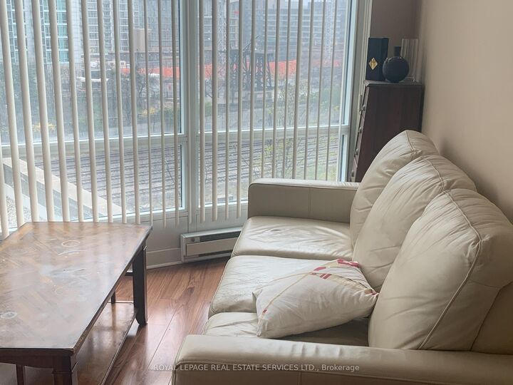 Property Photo:  361 Front Street W 705  ON M5V 3R5 