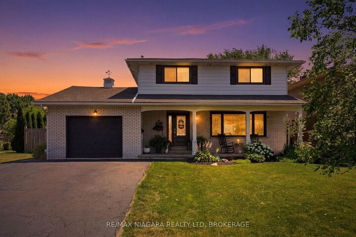 29 Rose Avenue — photo 1