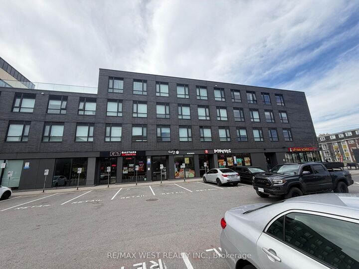 Property Photo: 1800 Simcoe Street N 302 ON L1G 0C2
