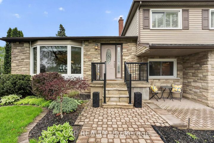 Property Photo: 3510 Yale Crescent ON L2J 3C5