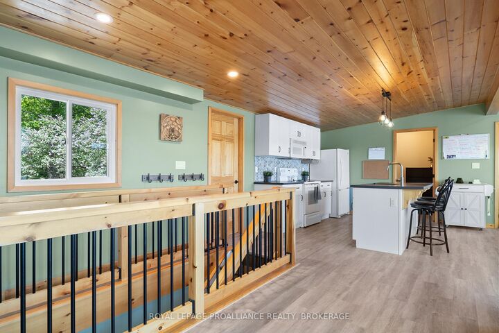 Property Photo:  402 Troy Lake Road  ON K0G 1E0 