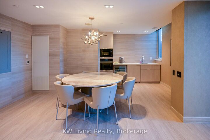 Property Photo: 185 Alberta Avenue 303 ON M6C 0A5