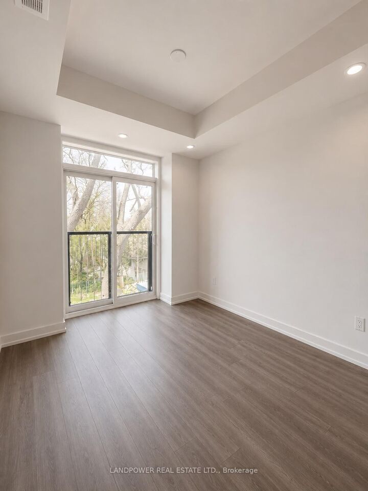 Property Photo: 51 Winlock Park 25 ON M2N 4S2