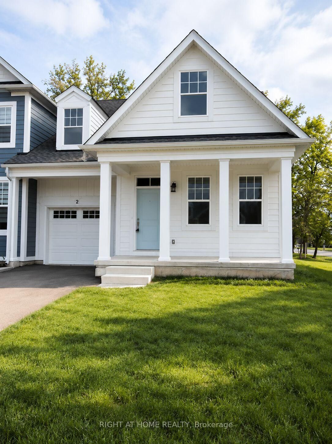 Property Photo: 2 Paradise Grove N/A ON L0S 1T0