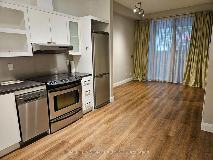 Property Photo: 111 Elizabeth Street 108 ON M5G 1P7