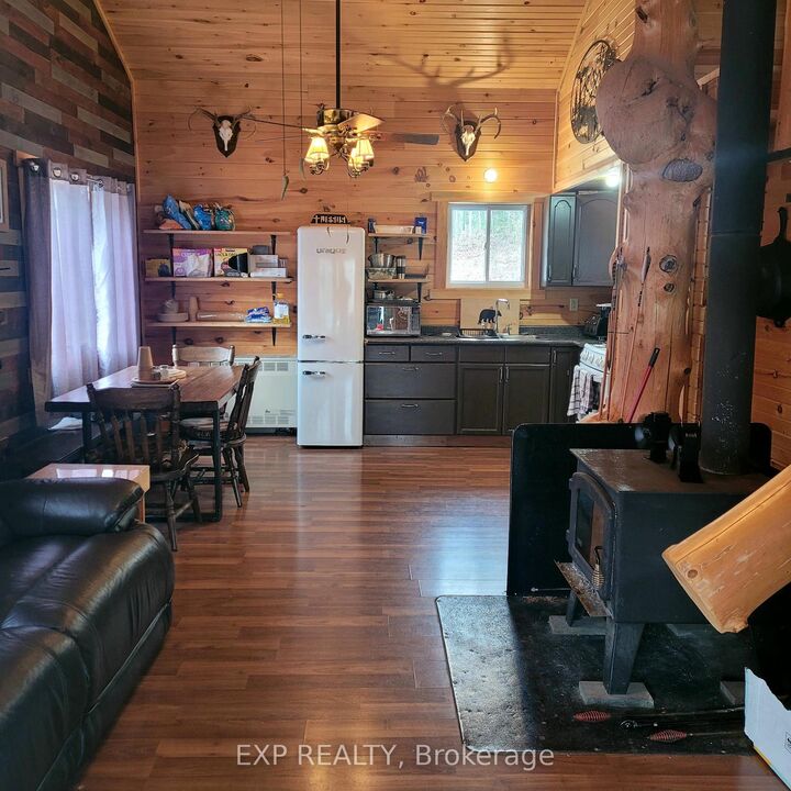 Property Photo: 547 Guillemette Road ON P0H 2C0