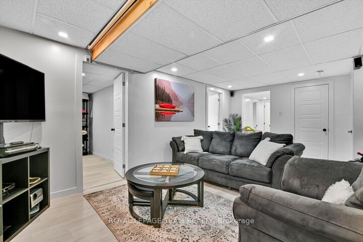 Property Photo: 203 Filion Street ON K0A 1W0
