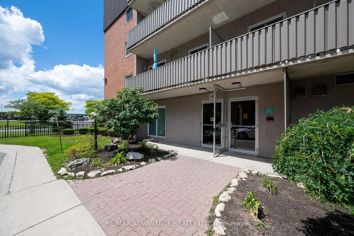 Property Photo: 1100 Jalna Boulevard 602 ON N6E 2M2