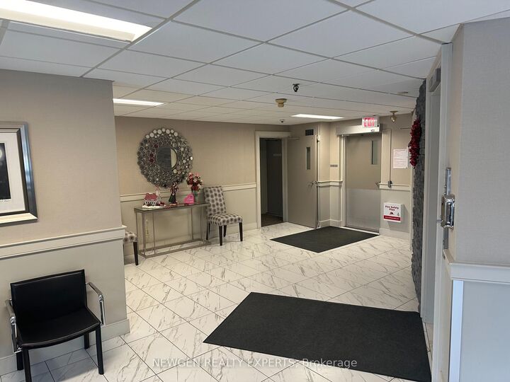 Photo de la propriété:  334 Queen Mary Road 112  ON K7M 7E8 