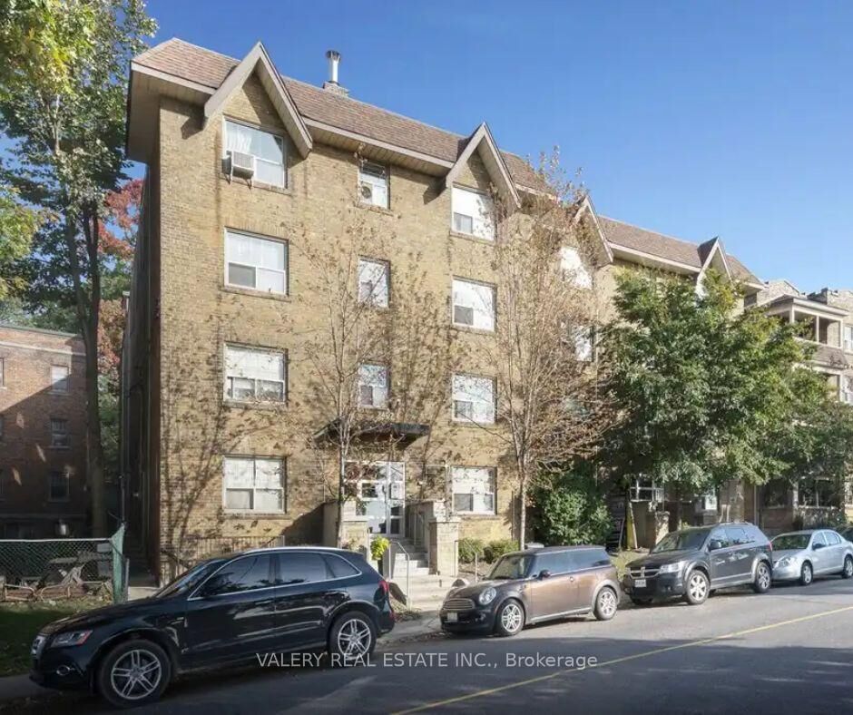 Property Photo: 2406 Queen Street E 42 ON