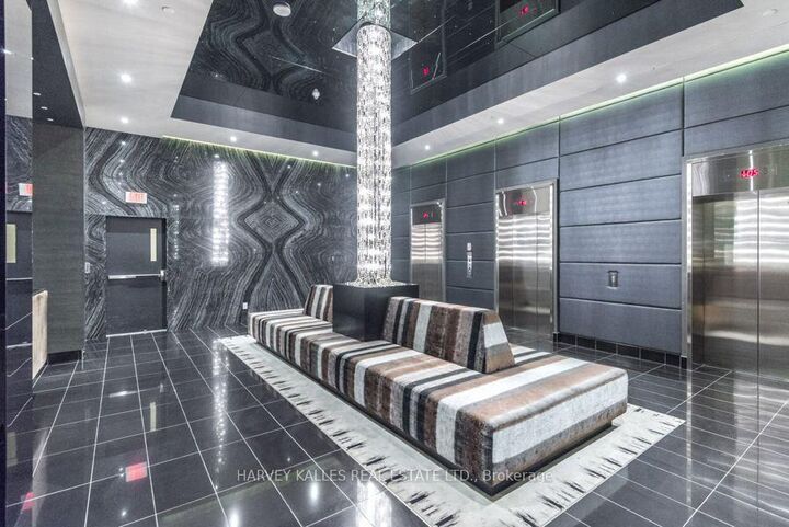 Property Photo: 290 Adelaide Street W 2706 ON M5V 1P6