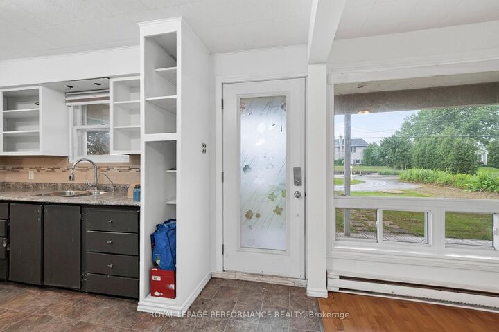 Property Photo:  6223 164th Avenue  ON K0C 1E0 