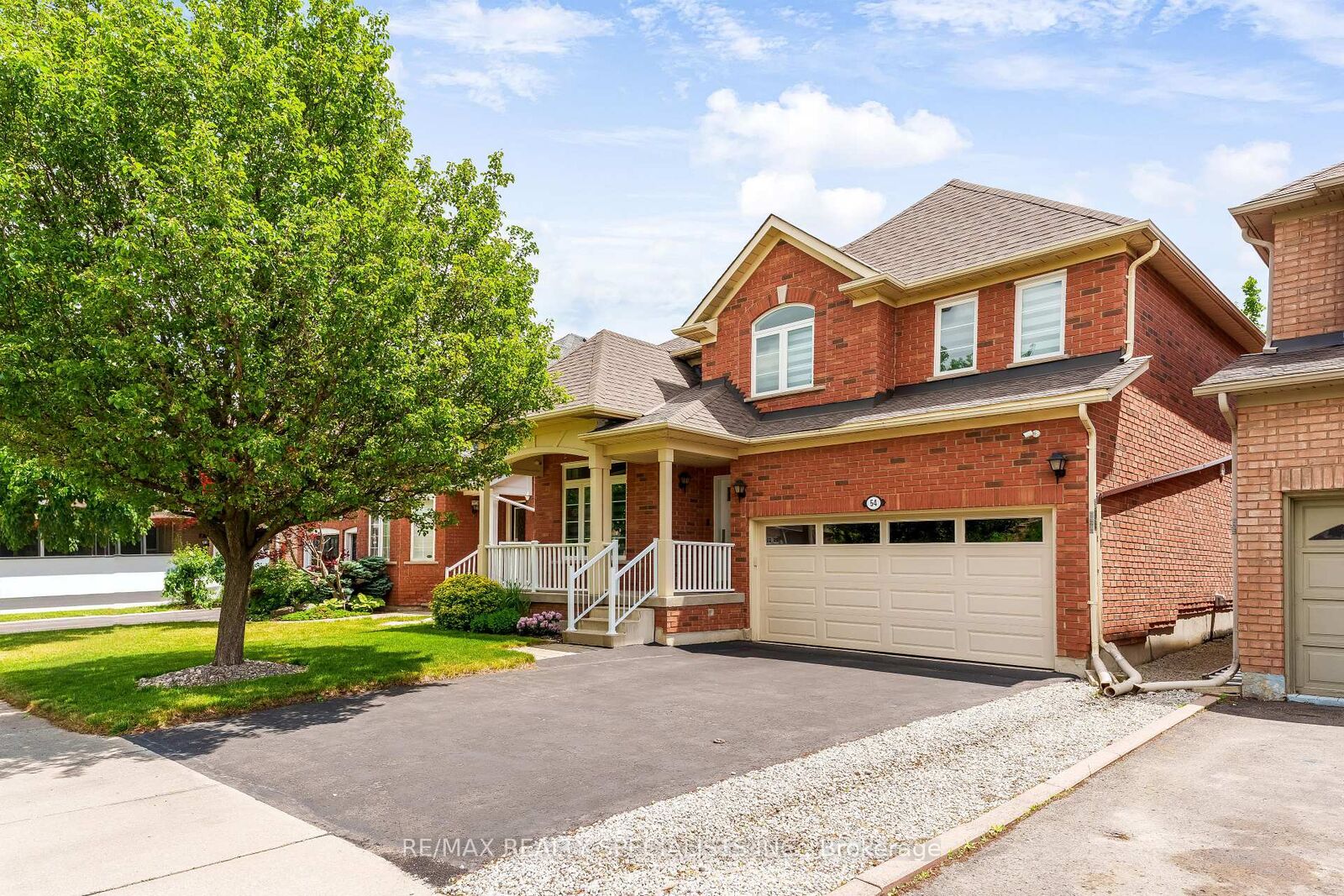 Property Photo: 54 Red Plant Crescent ON L7A 1V8