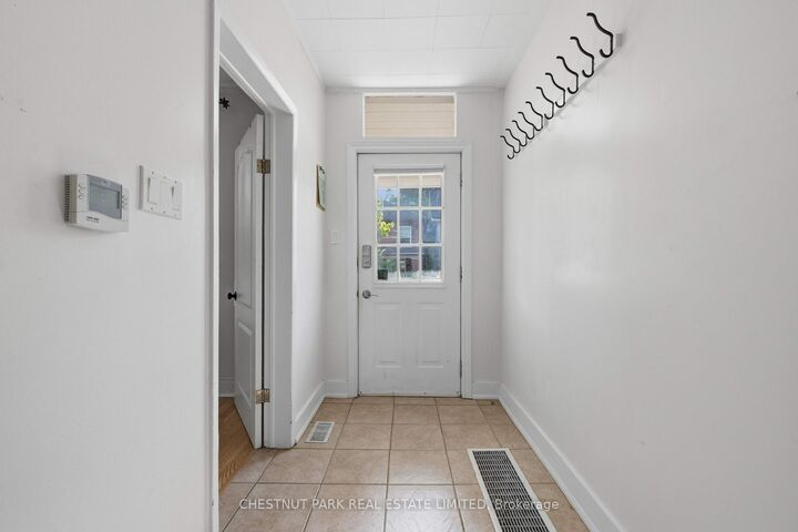 Property Photo: 451 Albert Street ON K7L 3W4