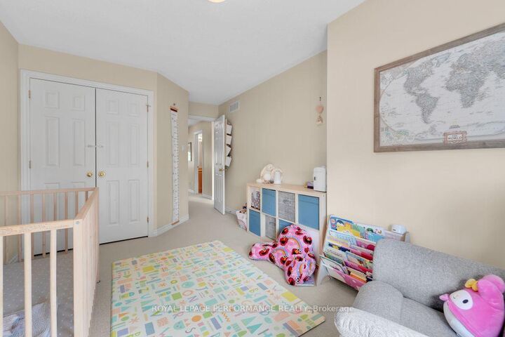 Property Photo: 152 Purple Finch Crescent ON K1T 4G9