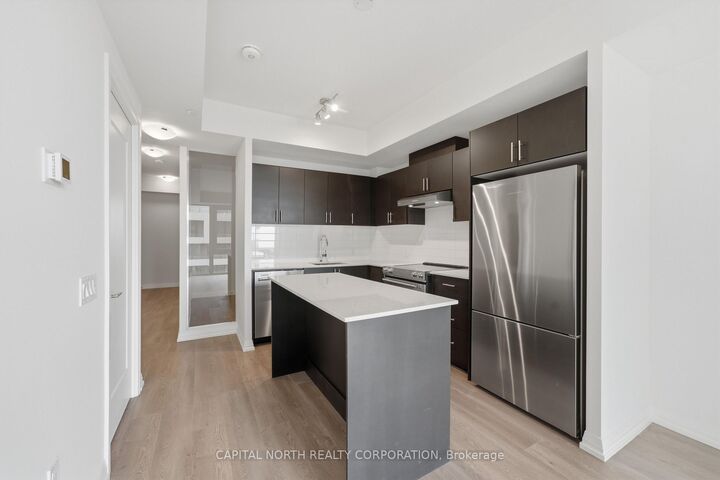 Property Photo: 27 Korda Gate 501 ON L4K 0P6