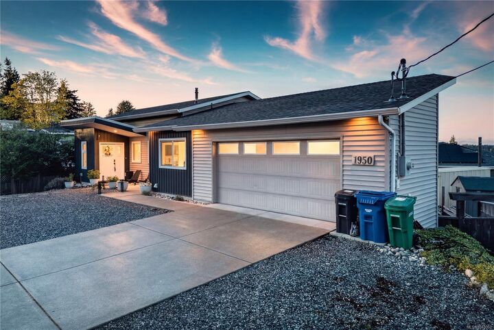 Property Photo: 1950 Estevan Rd BC V9S 3Z2