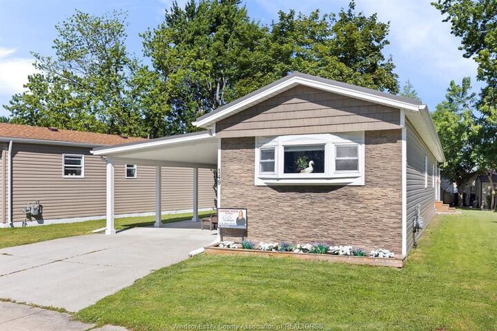 Property Photo: 149 Dana ON N8M 2A5