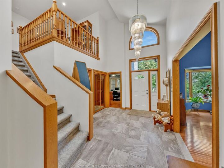 Property Photo: 130 Pheasant Run Drive ON N8L 0Z7
