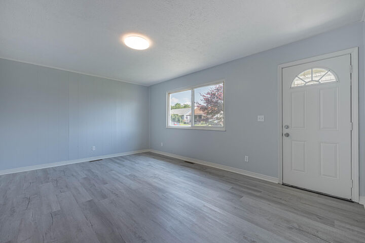 Property Photo: 653 S Douglas Avenue OH 45505