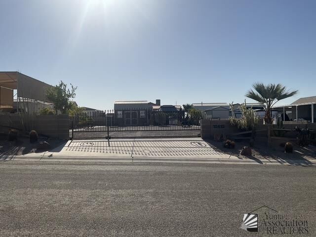Property Photo: 10415 Mohave Trail AZ 85356