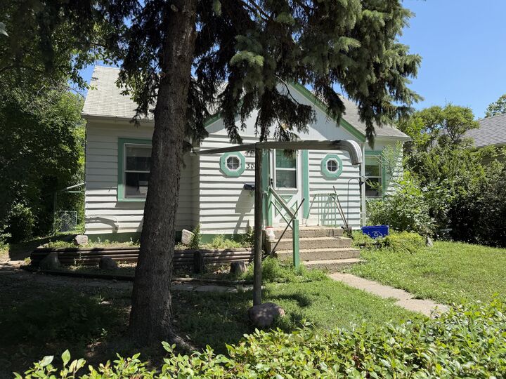 Property Photo:  306 N 3rd Street  SD 57401 