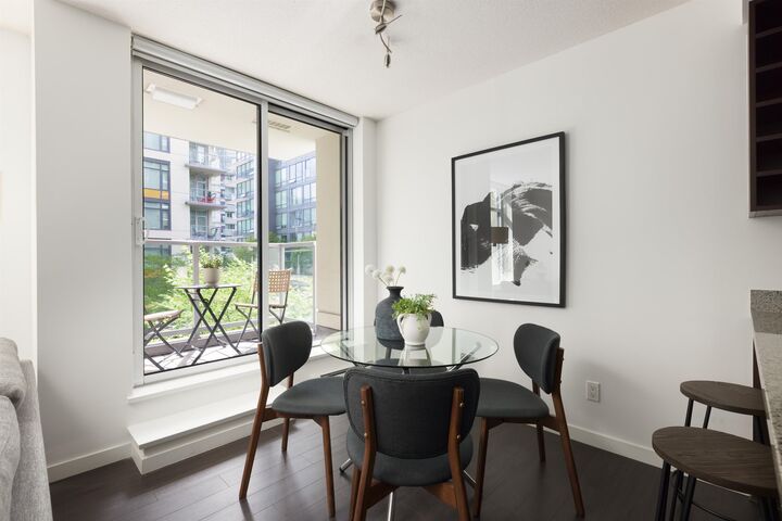 Property Photo:  138 W 1st Avenue 301  BC V5Y 0H5 