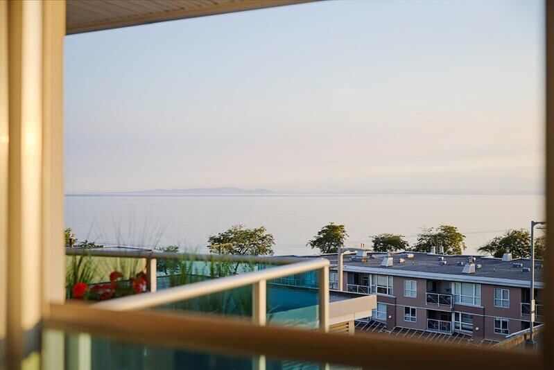 Property Photo: 14955 Victoria Avenue #603 BC V4B 1G2