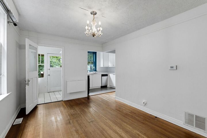 Property Photo: 1924 Kitchener Street BC V5L 2W7