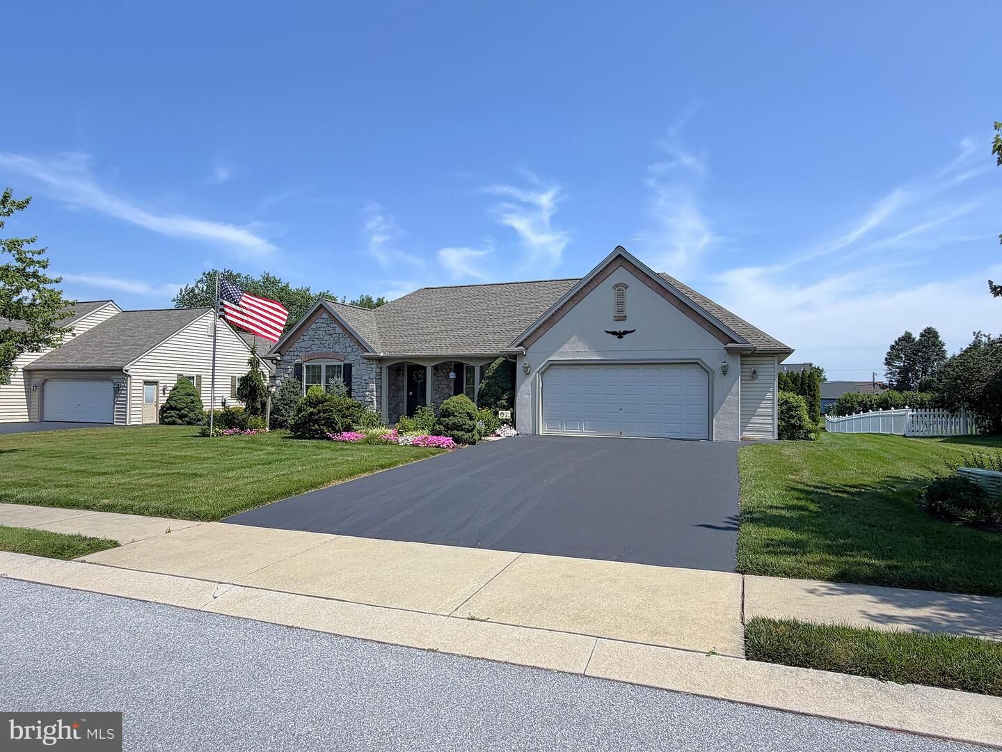 Property Photo: 1417 Earl Avenue PA 17519