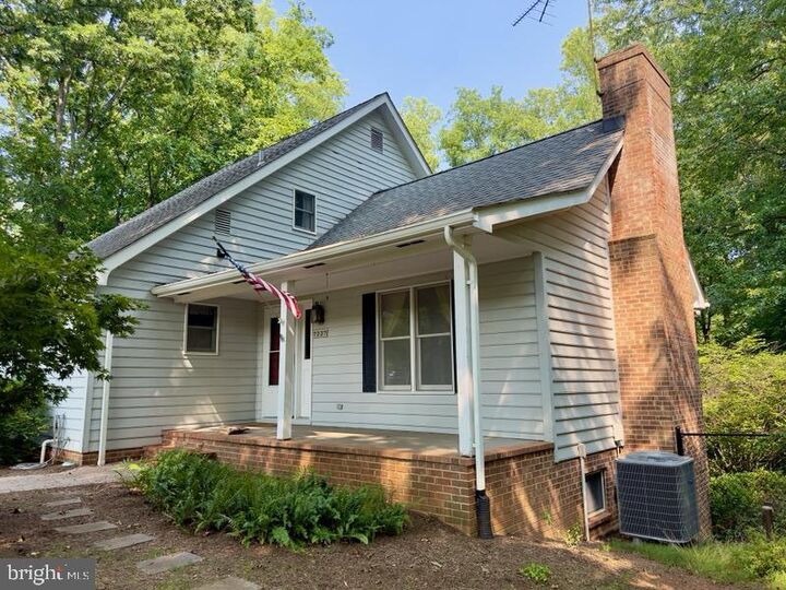 Property Photo:  7237 Baldwin Ridge Road  VA 20187 