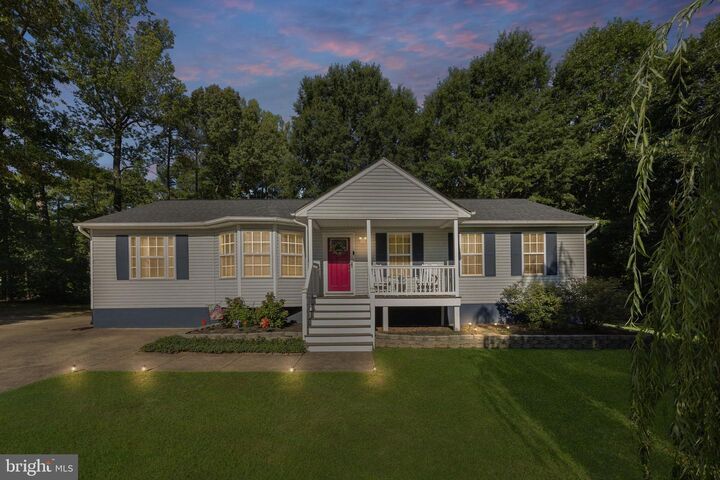 Property Photo:  607 Wright Drive  VA 22546 