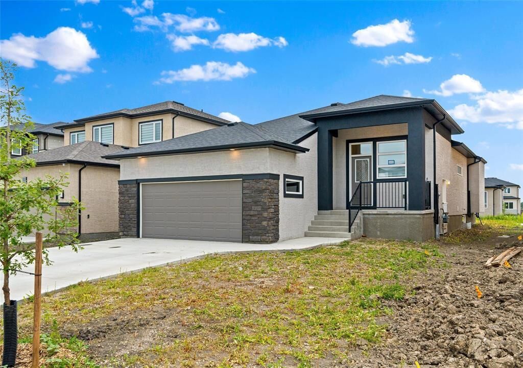 Property Photo: 205 North Haven Way MB R4A 5A4
