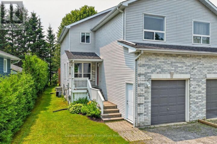 Photo de la propriété:  15 Sabrina Park Drive  ON P1H 1L8 