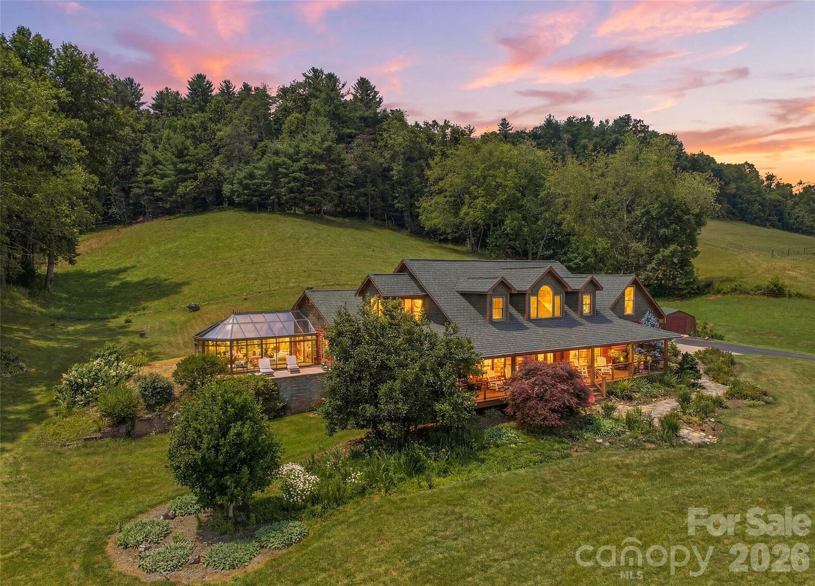 Property Photo: 910 California Creek Road NC 28754
