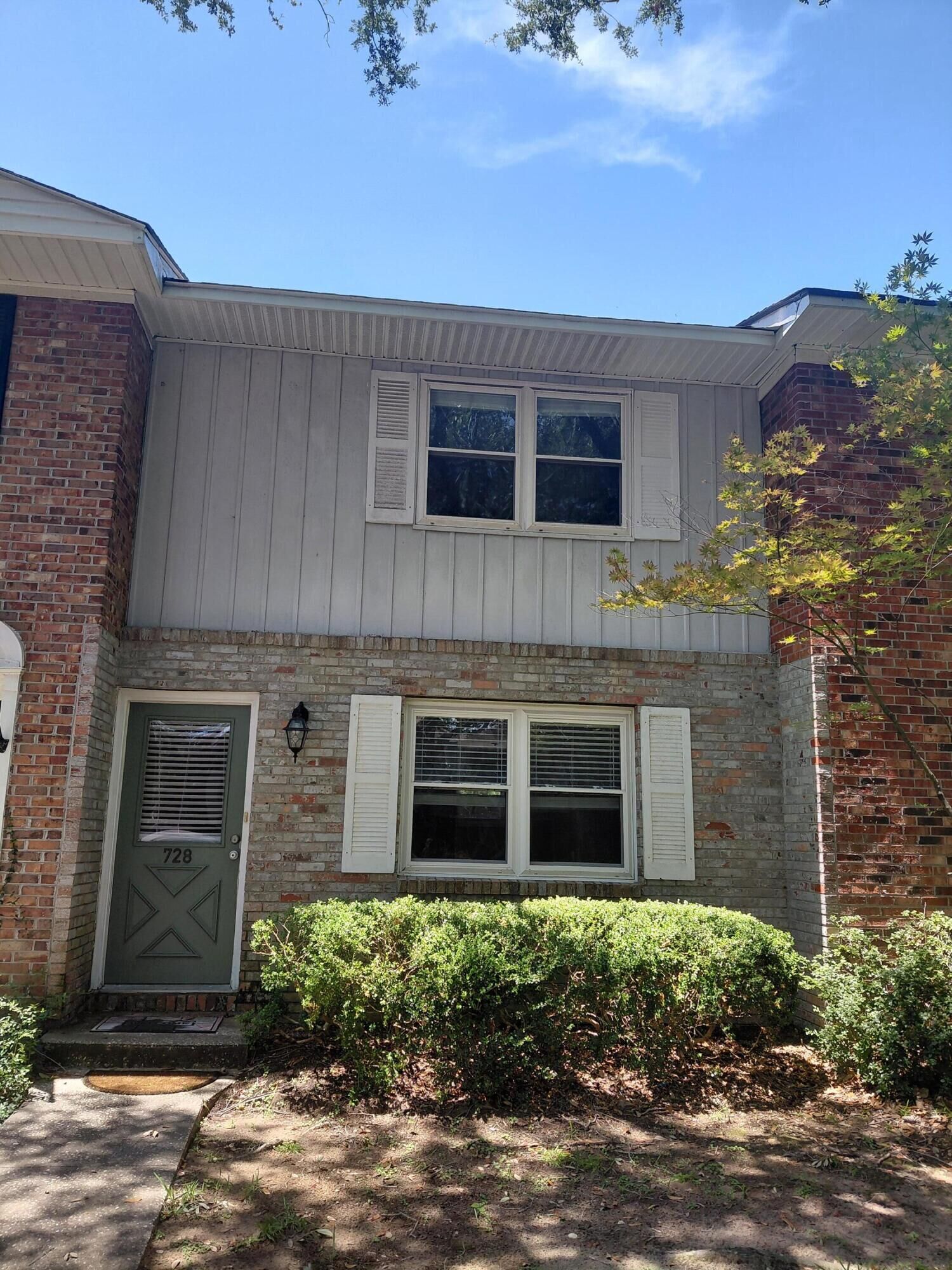 Property Photo:  728 Harbor Lane  SC 29464 