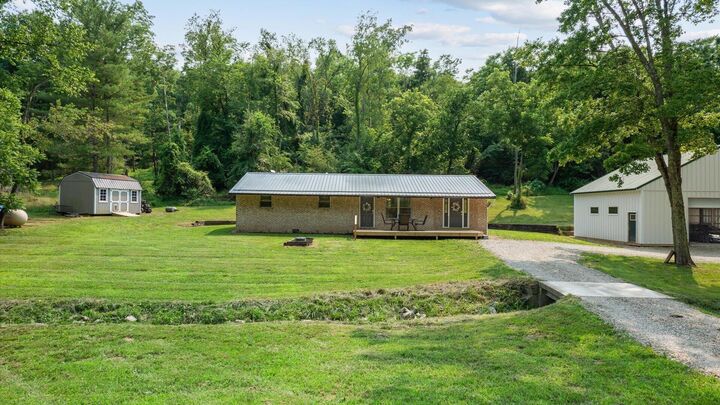 Property Photo:  4111 Dragoo Road  OH 43830 