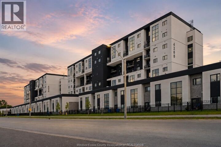 Property Photo:  4400 Laurier Parkway 174  ON N9H 0R1 