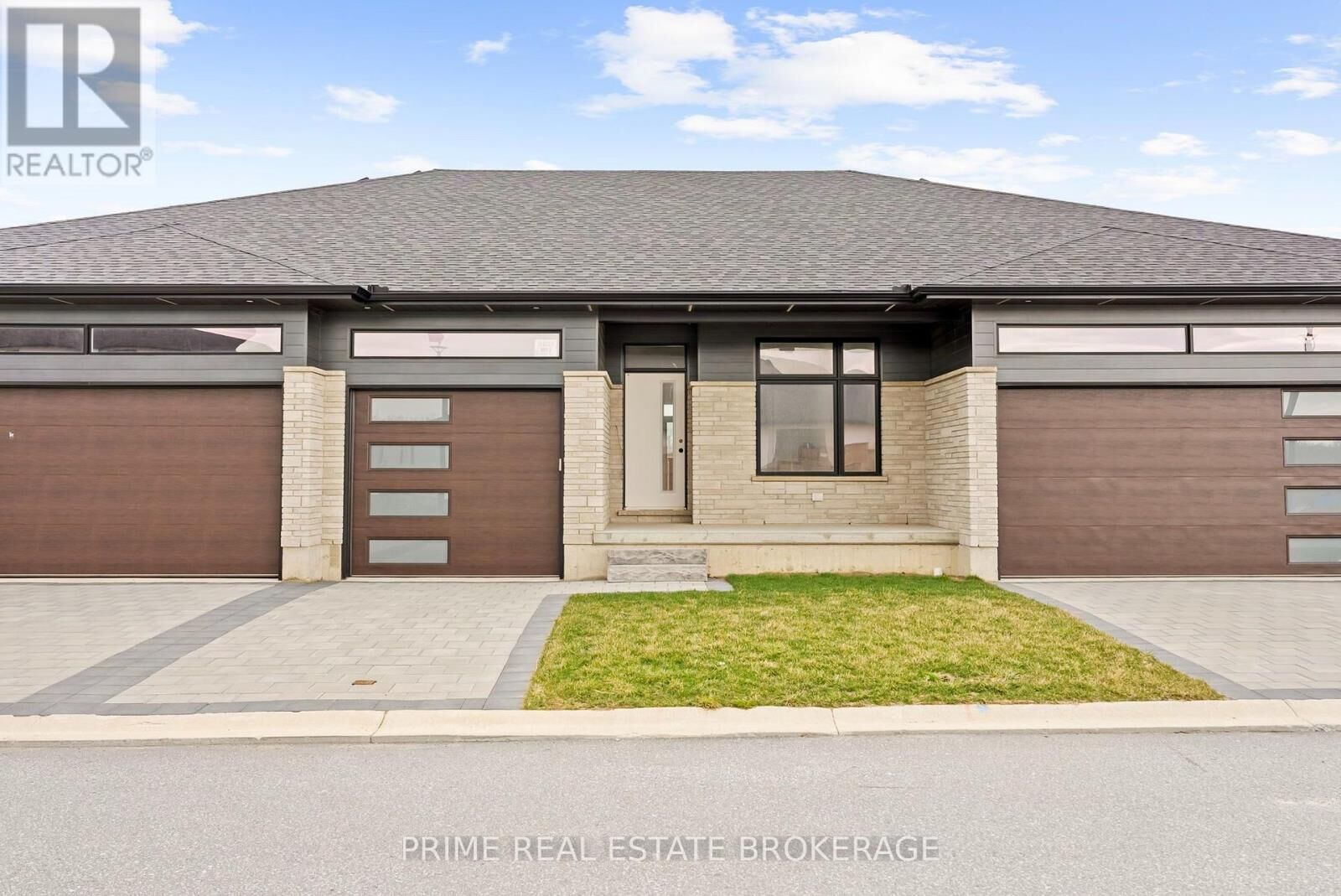 Property Photo: 21 Coastal Crescent 66 ON N0M 1T0