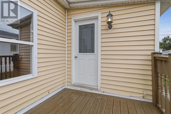 Property Photo: 8 Sylvan Avenue NS B4E 3B2