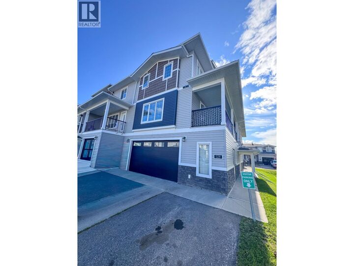 Property Photo: 10104 114A Avenue 124 BC V1J 0K5