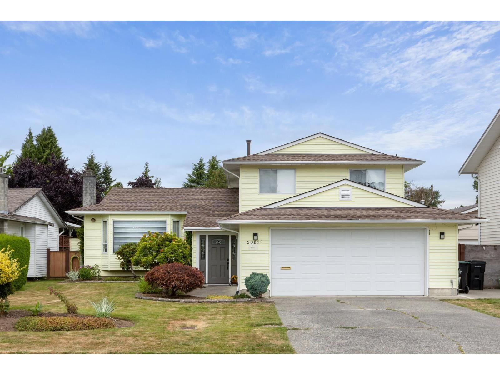 Property Photo:  20895 51B Avenue  BC V3A 7K6 