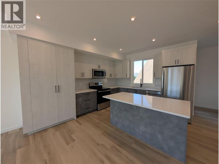 Property Photo: 3602 Pleasant Valley Road 3 BC V1T 4L6