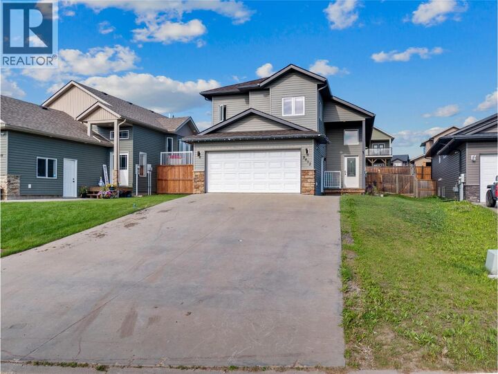 8412 18A Street — photo 1