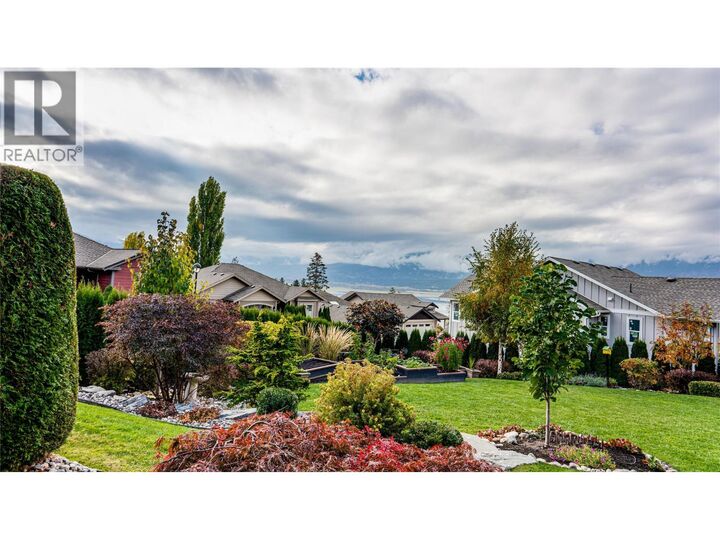 Property Photo:  2990 20 Street Northeast  BC V1E 3M4 