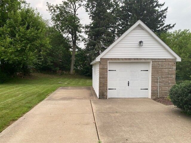 Property Photo: 616 E 33rd Street PA 16504