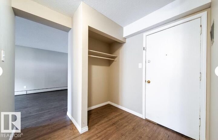 Property Photo:  3312 105 Avenue NW  AB T5W 0B4 