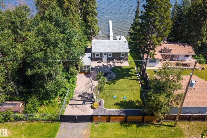 Property Photo:  80 Crystal Springs Drive  AB T0C 1H0 